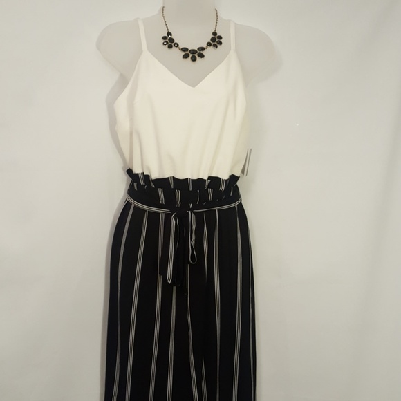 Women's Jump Suit white and black & White stripe - Picture 8 of 8